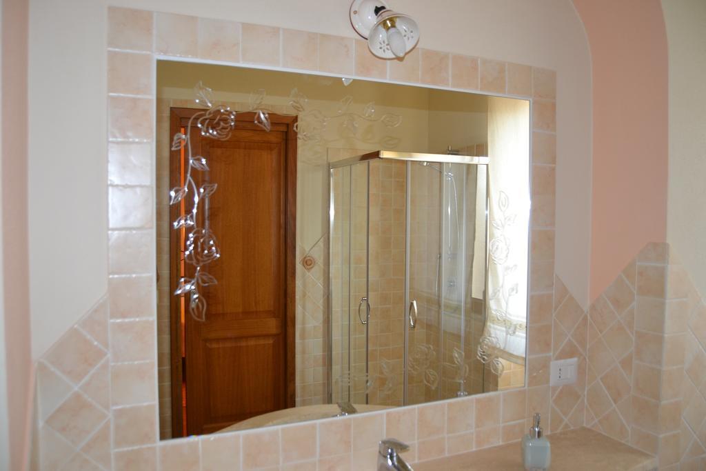 סאן תאודורו B&B La Pavoncella מראה חיצוני תמונה